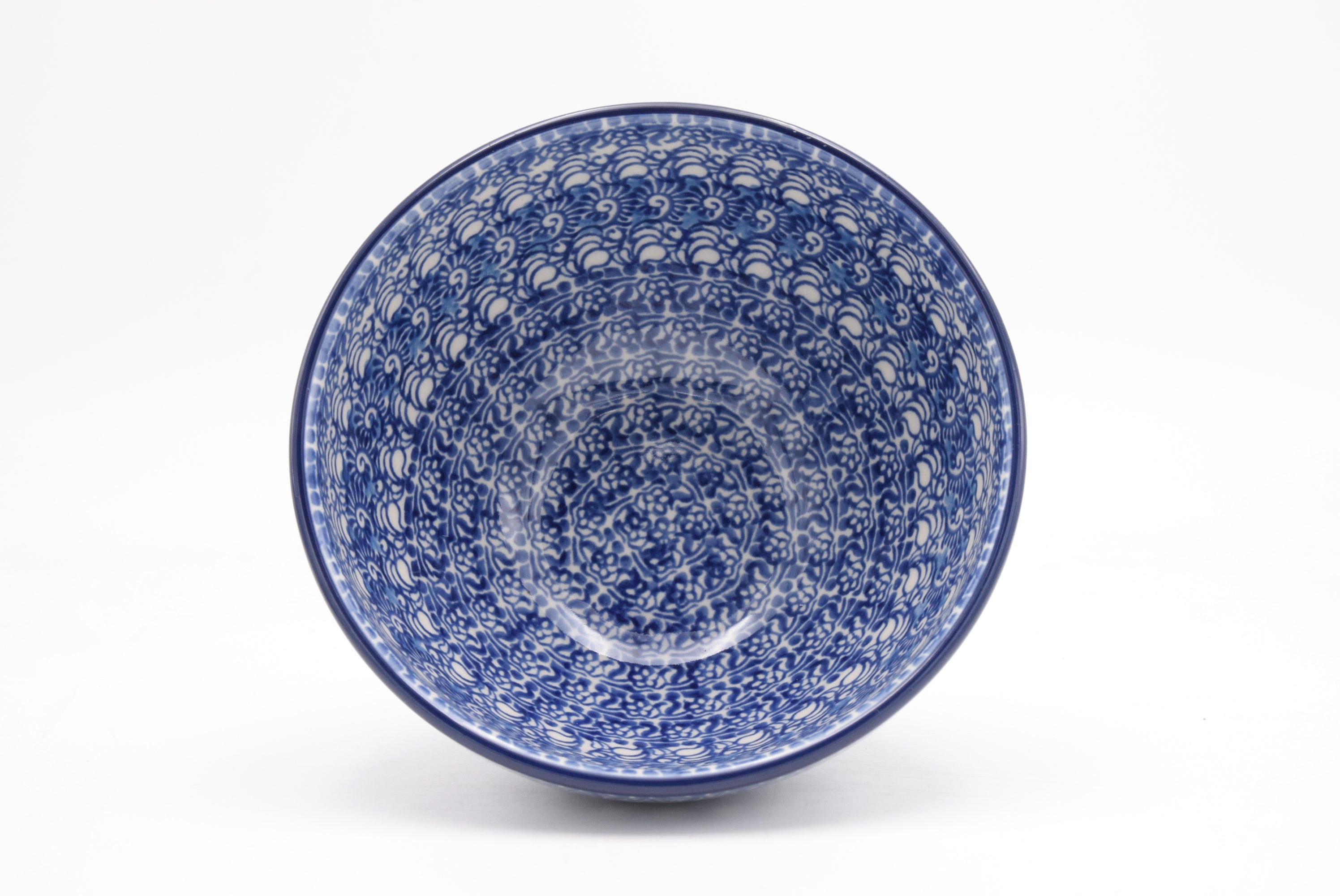 206 Bunzlau Schaal op voet 1488 - Blij Blauw Bunzlau
