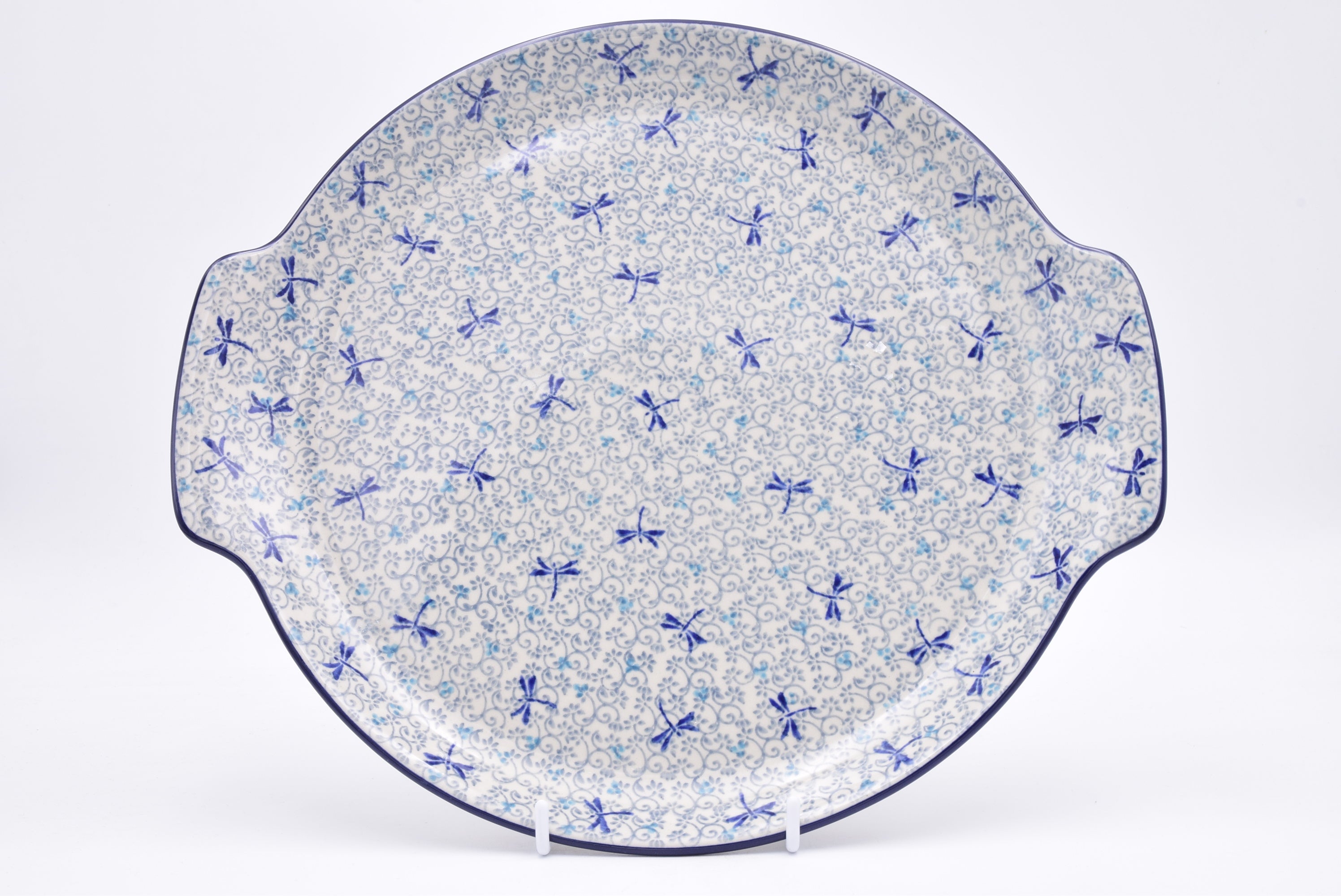 Bunzlau serveerschaal rond met oor 152-2611 fire Fly. Origineel Bunzlau Artystyczna servies uit Polen. Minimaal 30% onder de originele prijs. Blij Blauw Bunzlau prijs €62,50